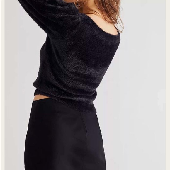 Free People - Black sweater NWT - Picture 3 of 6